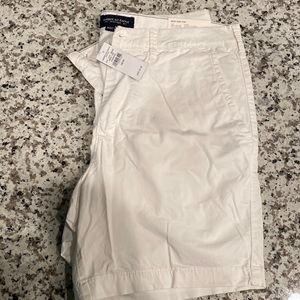 Brand new with tags White American Eagle 34 shorts